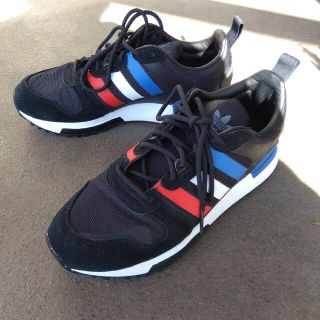 アディダス(adidas)の美品adidas メンズスニーカー★25cm★ZX 700 HD  FY0965(スニーカー)