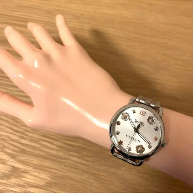 COACH(コーチ)の専用【COACH】コーチ　腕時計　レディース　超レア　希少品　新品電池です☆ レディースのファッション小物(腕時計)の商品写真