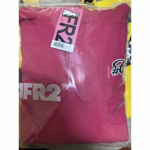 #FR2(エフアールツー)の新品未使用　#FR2 Chenille Rabbit Hoodie  レディースのトップス(パーカー)の商品写真