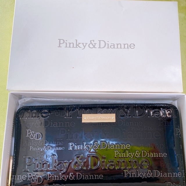 Pinky&Dianne ピンキーアンドダイアン 長財布