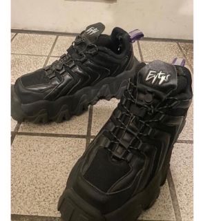 エイティス(EYTYS)のEYTYS Halo(スニーカー)