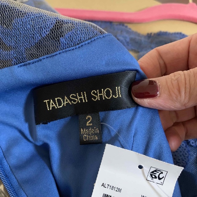 TADASHI SHOJI(タダシショウジ)のTADASHI SHOJI ワンピース　青　スパンコール　刺繍 レディースのワンピース(ひざ丈ワンピース)の商品写真