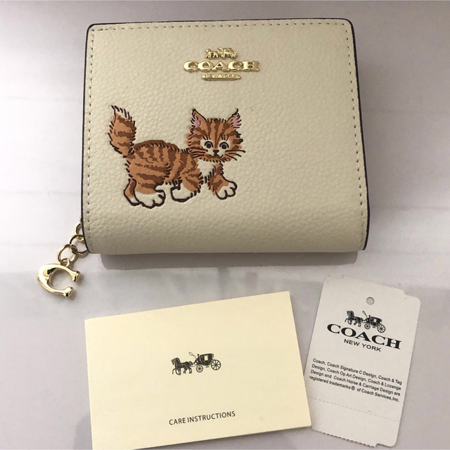 COACH - 新品未使用 COACH 猫柄 折り財布 ダンシング 子猫 プリント 白