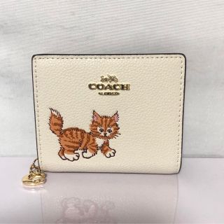 COACH - 新品未使用 COACH 猫柄 折り財布 ダンシング 子猫 プリント 白 ...