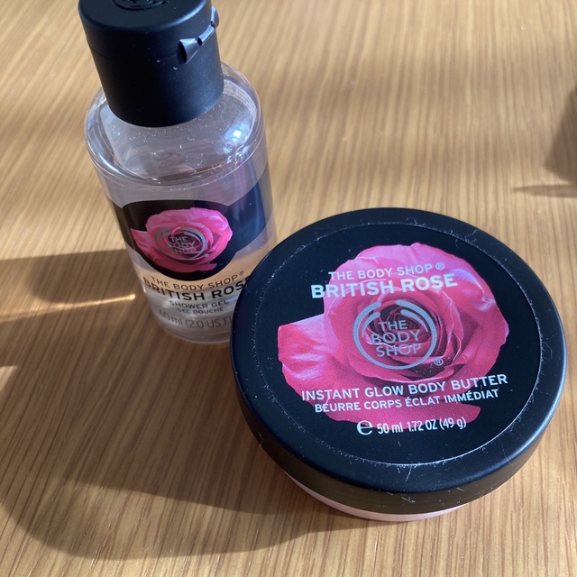 THE BODY SHOP ミニボディケアギフト ボディシャンプー クリーム