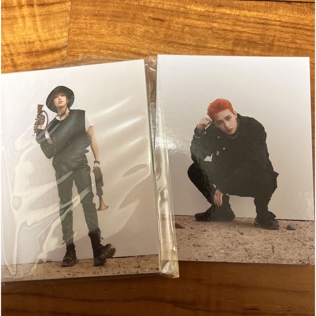 高額売筋 stray kids スキズ 2 12 会場限定 トレカ 8種コンプ