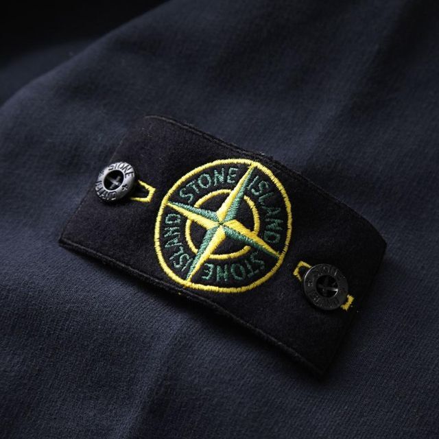 STONE ISLAND(ストーンアイランド)の10 STONE ISLAND ネイビー パーカー フーディー size L メンズのトップス(パーカー)の商品写真