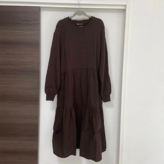 ザラ(ZARA)のZARA スウェット コントラスト ロングティアードワンピース(ロングワンピース/マキシワンピース)