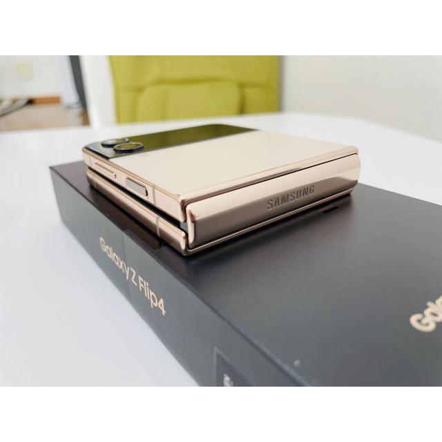 好きに SAMSUNG - ピンクゴールド 128GB Flip4 Z Galaxy 美品Samsung