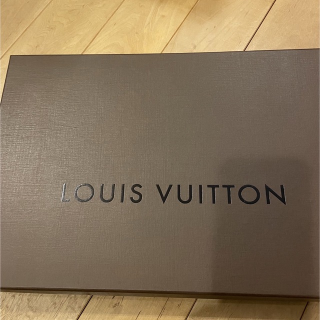 LOUIS VUITTON(ルイヴィトン)のルイヴィトン　大判ストール レディースのファッション小物(ストール/パシュミナ)の商品写真