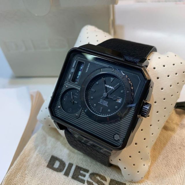 ☆美品☆DIESEL ディーゼル メンズ腕時計 DZ7241 アナデジ