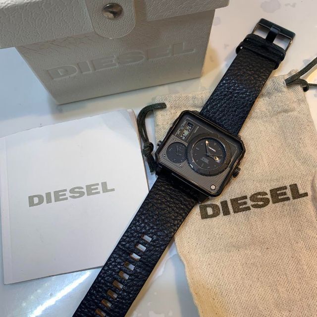 DIESEL(ディーゼル)の☆美品☆DIESEL ディーゼル メンズ腕時計 DZ7241 アナデジ メンズの時計(腕時計(アナログ))の商品写真