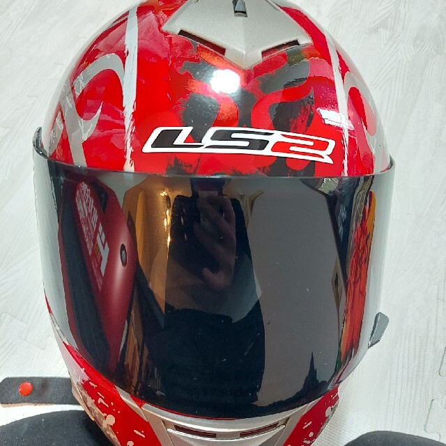 バイク　フルフェイスヘルメット　LS2