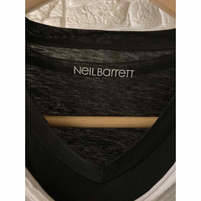 NEIL BARRETT(ニールバレット)のNeil Barrett ニールバレット Sサイズ メンズのトップス(Tシャツ/カットソー(半袖/袖なし))の商品写真