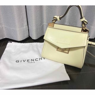 givenchy ミニバッグ　ミスティック