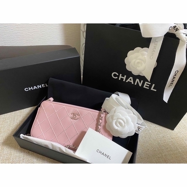 特価ブランド CHANEL - キルティングステッチ チェーンウォレット ピンク CHANEL ショルダーバッグ 特価ブランド CHANEL - キルティングステッチ チェーンウォレット ピンク CHANEL ショルダーバッグ