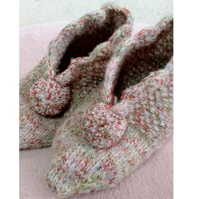 ☆☆手編みの靴下・ルームソックス・靴下カバー☆ ハンドメイドのファッション小物(その他)の商品写真