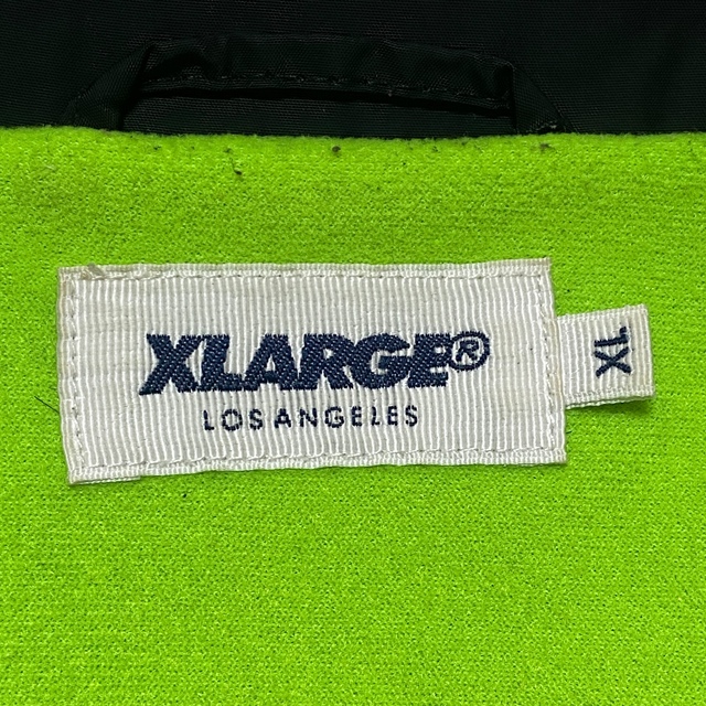 XLARGE(エクストララージ)のXLARGE エクストララージ ブルゾン  ジャケット XL ビッグロゴ 刺繍 メンズのジャケット/アウター(ブルゾン)の商品写真