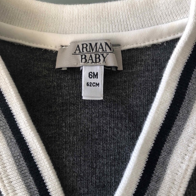 Armani(アルマーニ)のアルマーニベイビー フォーマルセットアップ 62㌢ キッズ/ベビー/マタニティのベビー服(~85cm)(セレモニードレス/スーツ)の商品写真