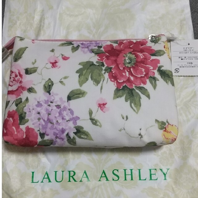 LAURA ASHLEY(ローラアシュレイ)のローラアシュレイ 新品ポーチ レディースのファッション小物(ポーチ)の商品写真