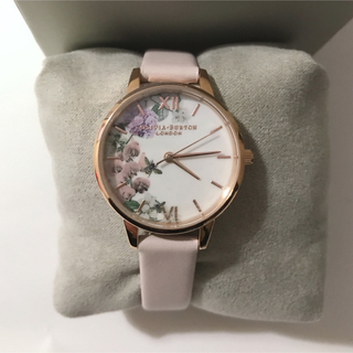 新品OLIVIA BURTON オリビアバートン レディース腕時計(腕時計)