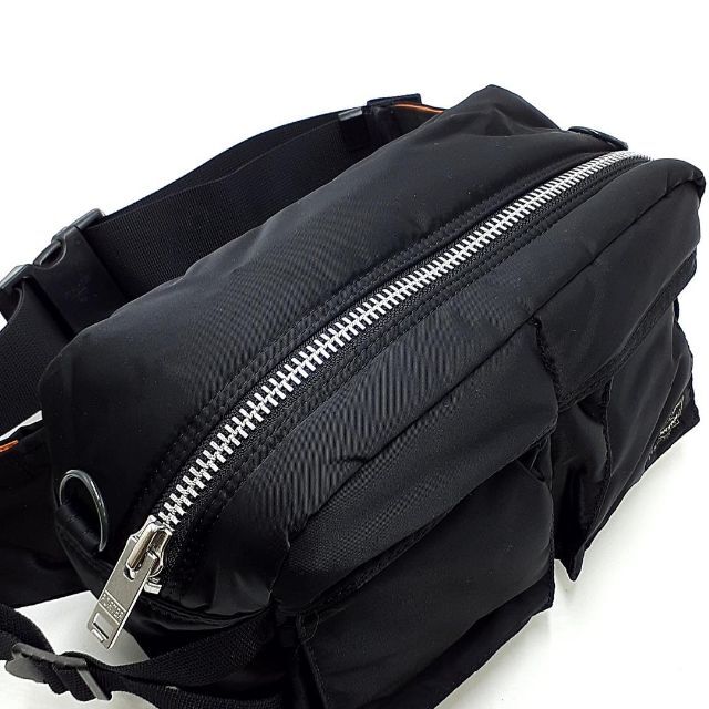超美品 ポーター PORTER ボディバッグ タンカー 20-22113126 超美品 ポーター PORTER ボディバッグ タンカー 20-22113126