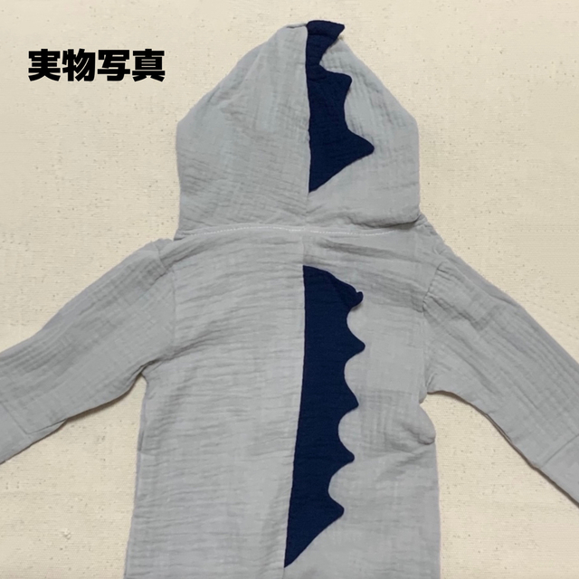 子ども服 100 グレー 恐竜 パーカー ロンパース ダイナソー ベビー キッズ キッズ/ベビー/マタニティのキッズ服男の子用(90cm~)(その他)の商品写真