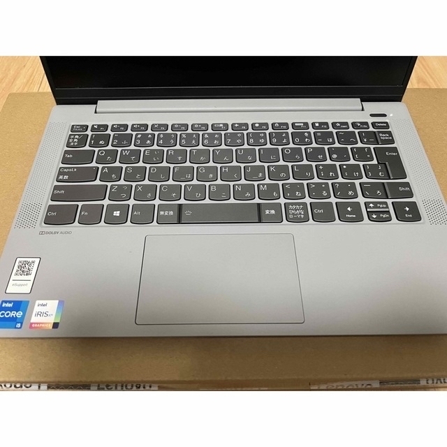 美品　Lenovo ノートパソコン IdeaPad slim 550i 3