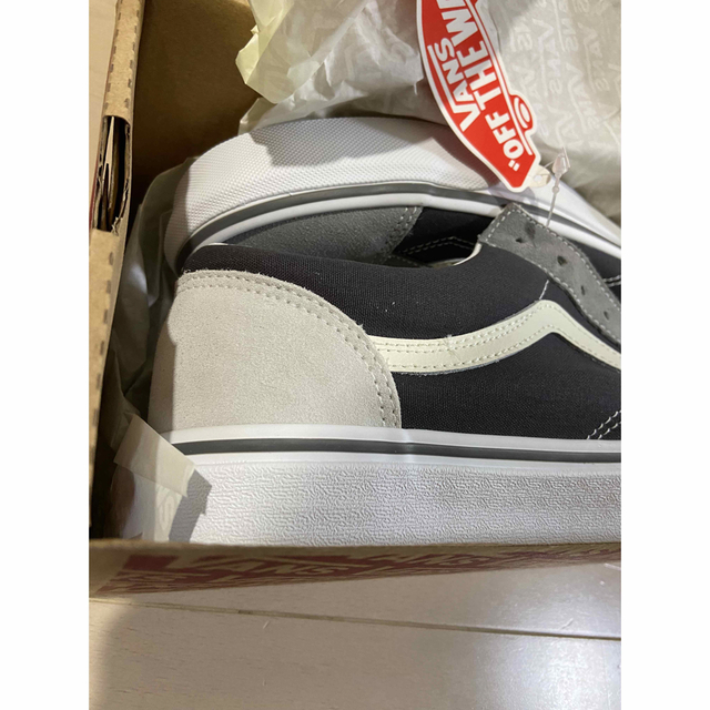 VANS(ヴァンズ)の25.5cm VANS US企画　アシンメトリー　グレー　オールドスクール レディースの靴/シューズ(スニーカー)の商品写真