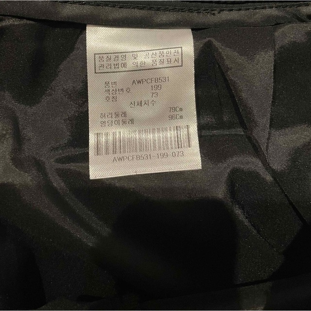 最安値で ゴルフ新作アイテム入荷中 PEARLY GATES ロゴちら見せ防寒素材スカートS