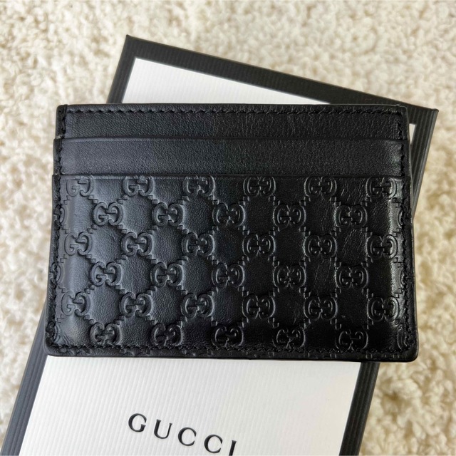 Gucci(グッチ)の【美品】GUCCI グッチ パスケース カードケース ブラック シマレザー メンズのファッション小物(名刺入れ/定期入れ)の商品写真