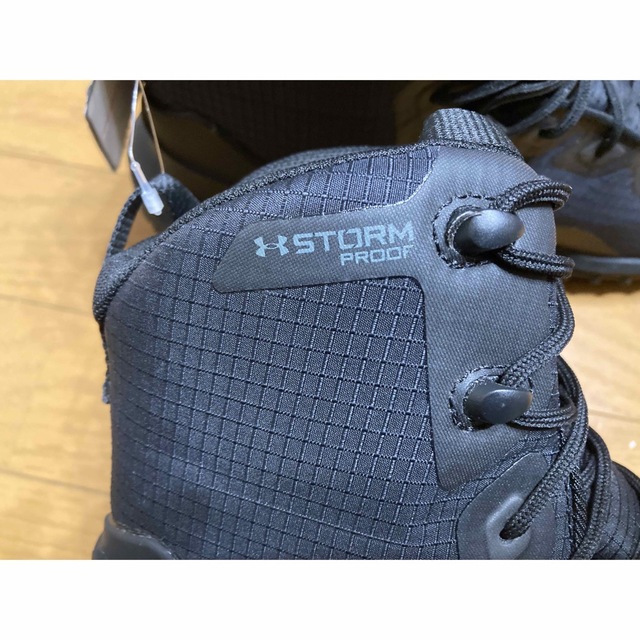 UNDER ARMOUR(アンダーアーマー)のアンダーアーマー　ブーツ　27cm 新品未使用 メンズの靴/シューズ(スニーカー)の商品写真