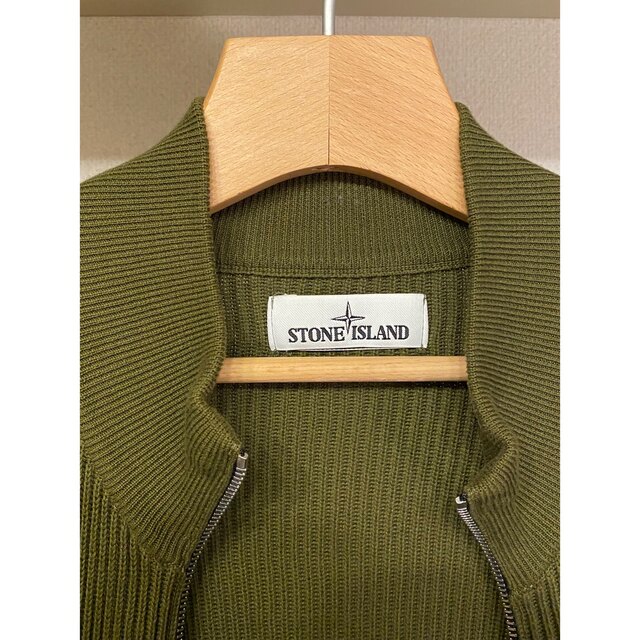 STONE ISLAND(ストーンアイランド)のstoneIsland ジップアップニット メンズのトップス(ニット/セーター)の商品写真