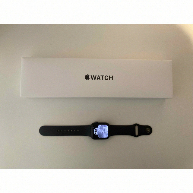 GPS + Cellular 】Apple Watch SE 40mm 黒 定番の中古商品 www.gold