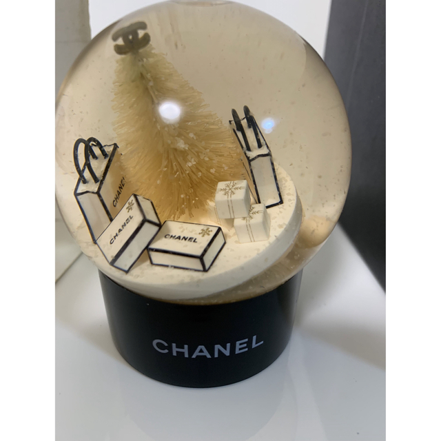 CHANEL - 新品未使用 シャネルスノードームの通販 by honey's shop