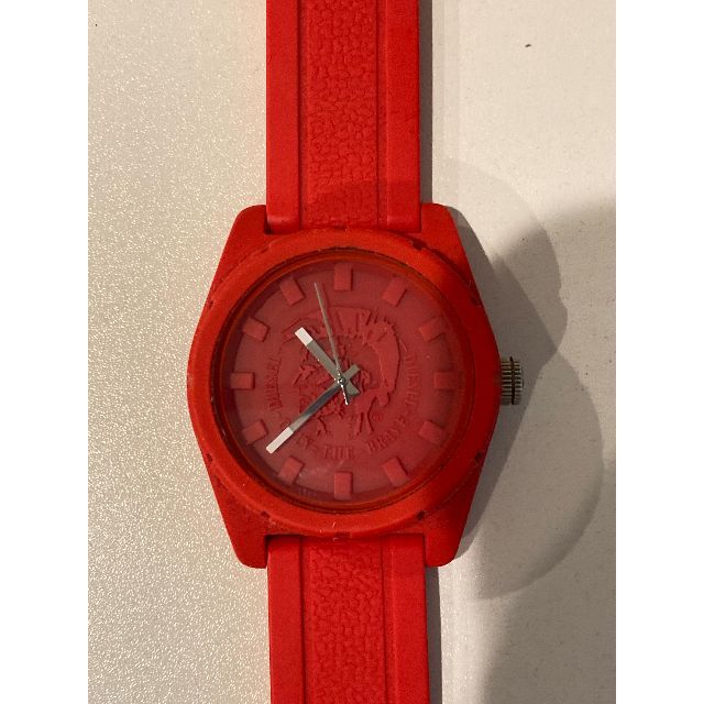 DIESEL 腕時計 DZ1589 シリコン素材 メンズの時計(腕時計(アナログ))の商品写真