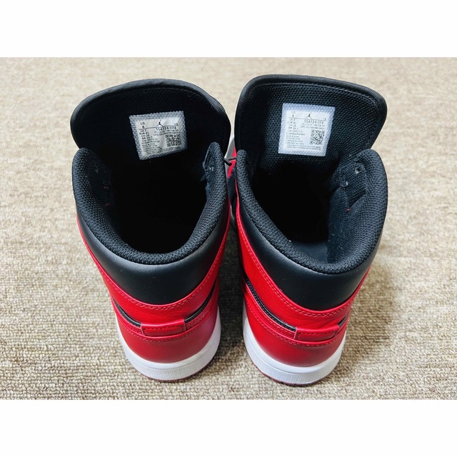 Jordan Brand（NIKE）(ジョーダン)のNike Air Jordan1 Mid Black Red ミッドブレッド メンズの靴/シューズ(スニーカー)の商品写真