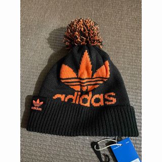 アディダス(adidas)のadidas アディダス　ニット帽　ポンポン　ビーニー　レトロ(ニット帽/ビーニー)