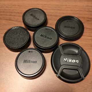 ニコン Nikon レンズキャップ67mm 後キャップ4個 カメラキャップ1個(その他)