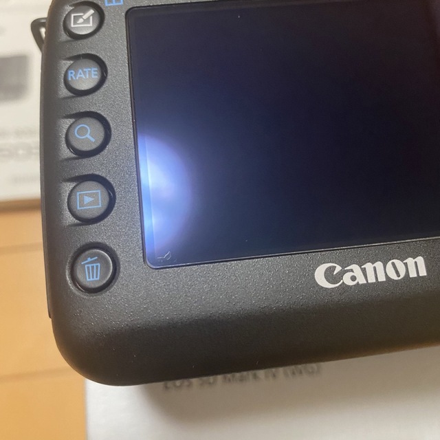 Canon(キヤノン)の【おまけ付】Canon EOS 5D mark4 ボディ  スマホ/家電/カメラのカメラ(デジタル一眼)の商品写真