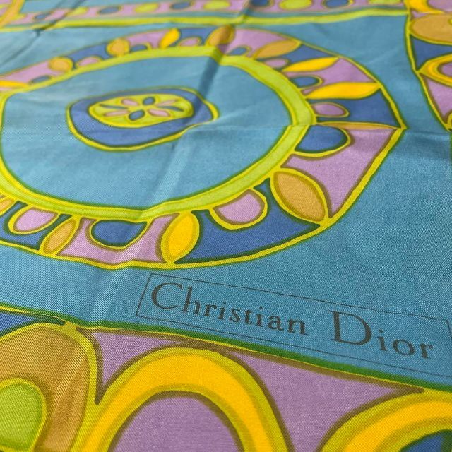 Christian Dior(クリスチャンディオール)の76㎝　ディオール　スカーフ ブルー 青 上品 黄色 イエロー レディースのファッション小物(バンダナ/スカーフ)の商品写真