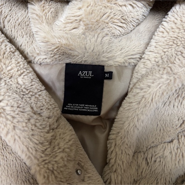 AZUL by moussy(アズールバイマウジー)の❤️早い者勝ち❤️AZUL フェイクファーフーディーブルゾン モコモコ コート レディースのジャケット/アウター(ブルゾン)の商品写真