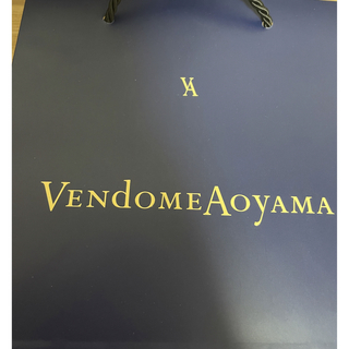 ヴァンドームアオヤマ(Vendome Aoyama)のヴァンドーム青山 ショップ袋、ピンバッジセット(ショップ袋)