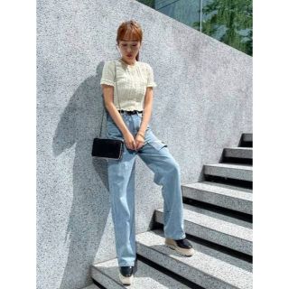 ザラ(ZARA)のZARA 新品 フリル付きニットカーディガン 前田希美 N WITH.(カーディガン)