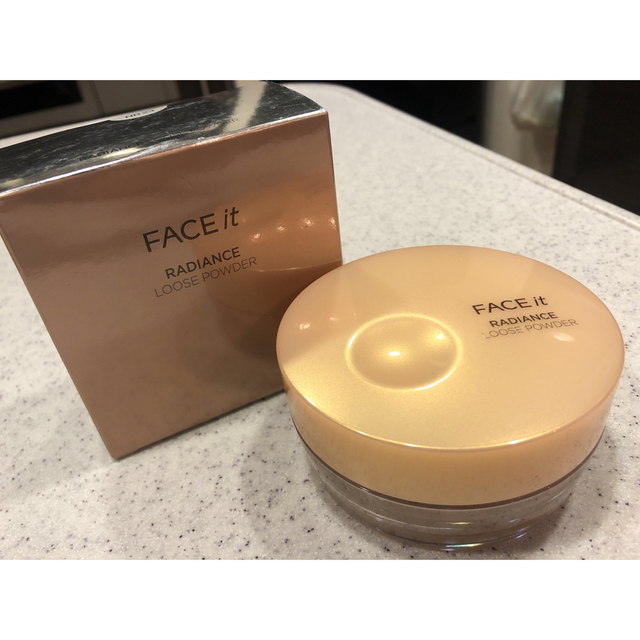 THE FACE SHOP(ザフェイスショップ)の【キャメ様 専用商品】FACE it  ルースパウダー《粉おしろい》 コスメ/美容のベースメイク/化粧品(フェイスパウダー)の商品写真