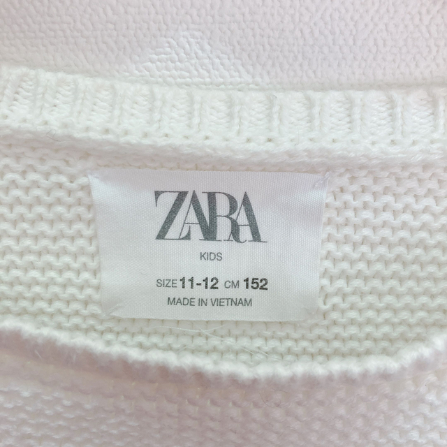 ZARA KIDS(ザラキッズ)のZARA KIDS ザラキッズ　セーター　150 ホワイト キッズ/ベビー/マタニティのキッズ服女の子用(90cm~)(ニット)の商品写真