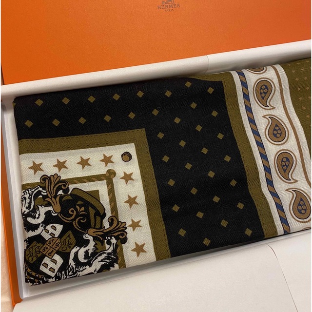 もらって嬉しい出産祝い Hermes HERMESカシシル新品バンダナ柄 ...