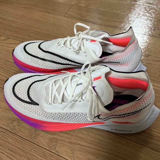 販促セール NIKE ZOOMX STREAKFLY ズーム ストリークフライ 27cm