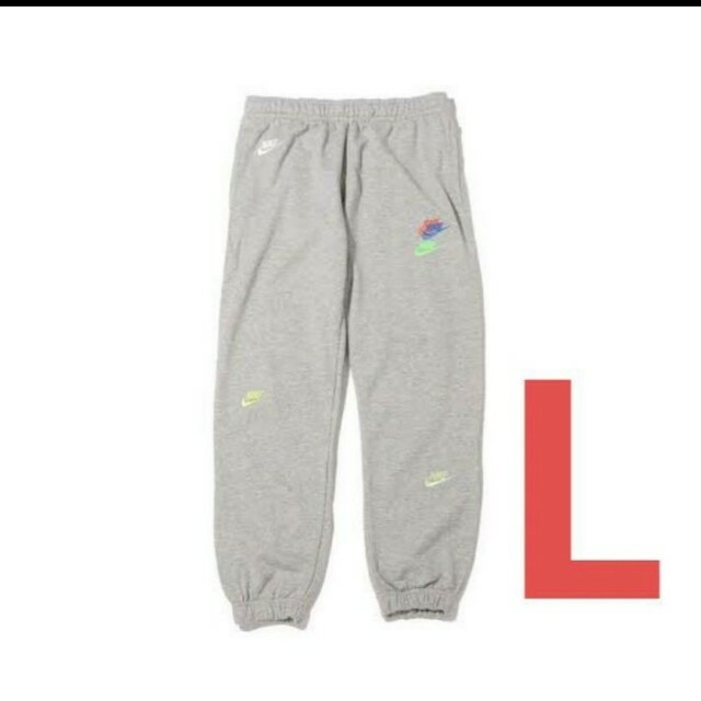 再再再..販 NIKE セットアップ☆ パーカーもパンツもメンズのLサイズに