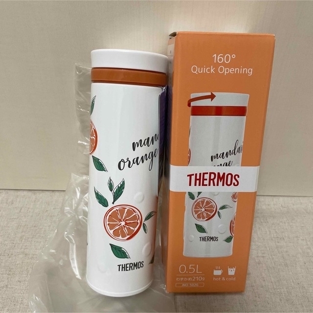 THERMOS(サーモス)の★専用★ サーモス　水筒　２本　ピンク　ホワイト　保冷　保温　0.5L ★新品 キッズ/ベビー/マタニティの授乳/お食事用品(水筒)の商品写真